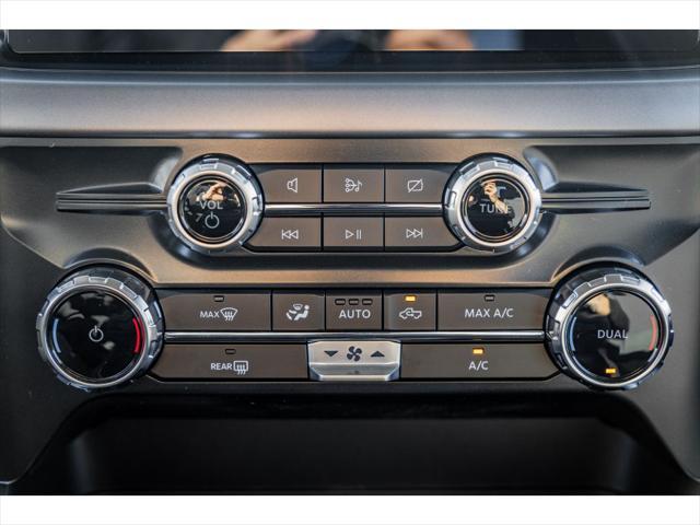 new 2024 Ford F-150 car, priced at $48,707