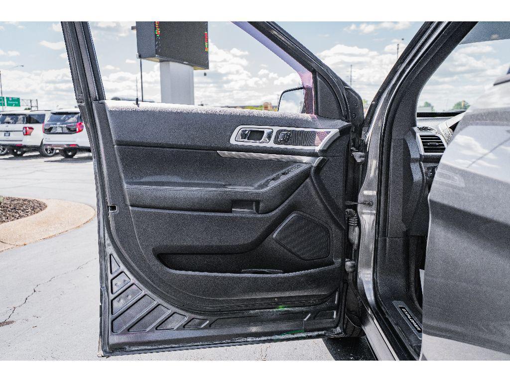 used 2015 Ford Explorer car, priced at $9,990
