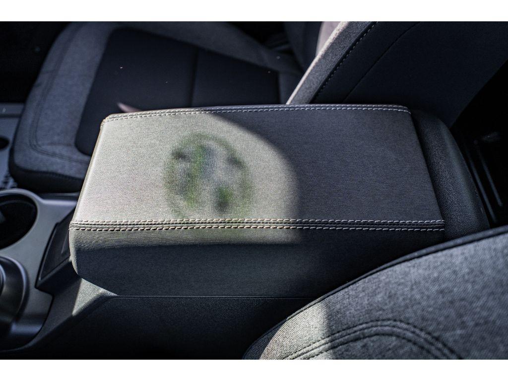 new 2025 Ford Bronco car, priced at $41,517