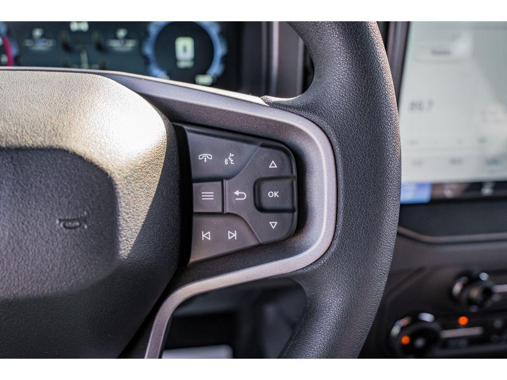 new 2025 Ford Bronco car, priced at $41,517