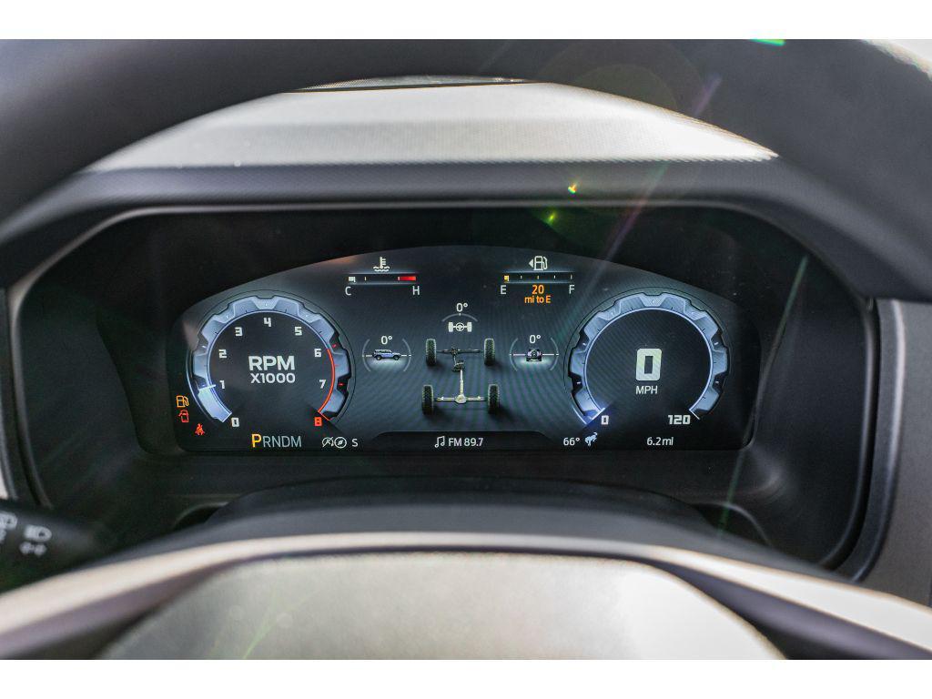 new 2025 Ford Bronco car, priced at $41,517