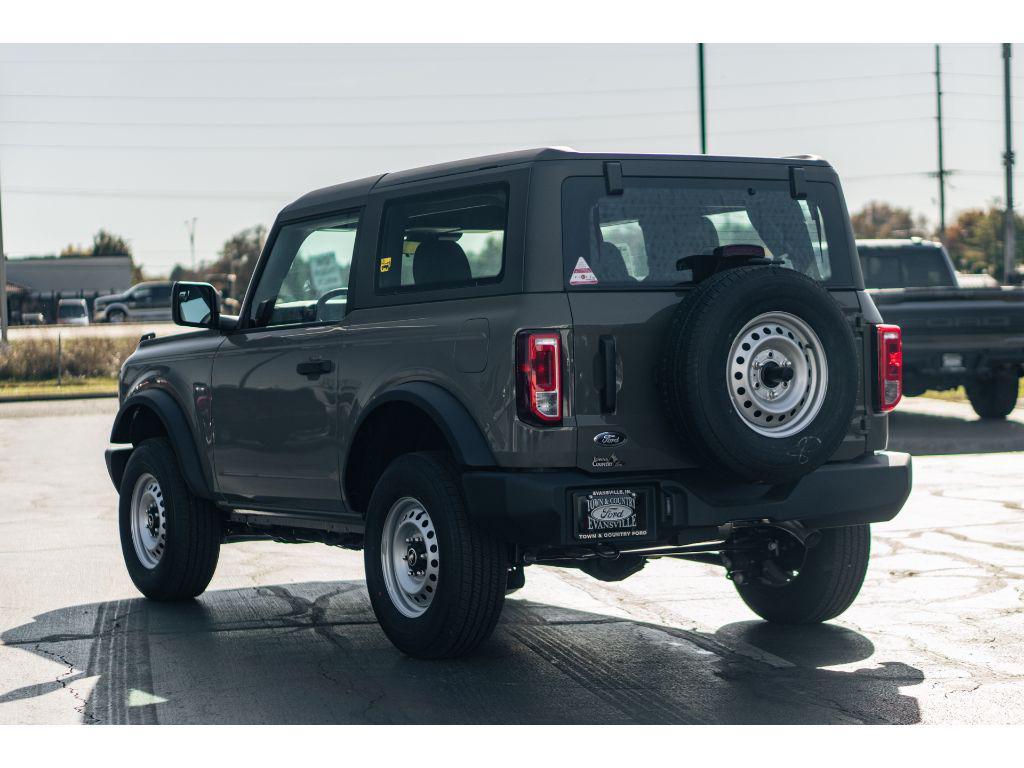 new 2025 Ford Bronco car, priced at $41,517