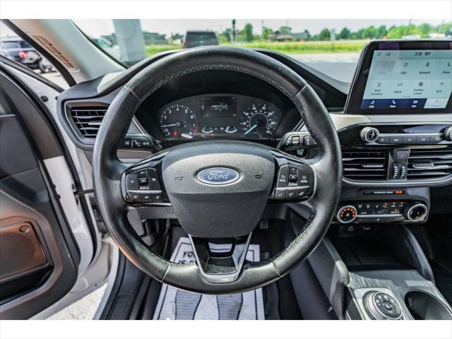 used 2022 Ford Escape car, priced at $28,990