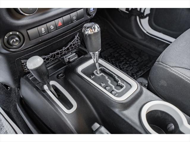 used 2015 Jeep Wrangler Unlimited car, priced at $16,990