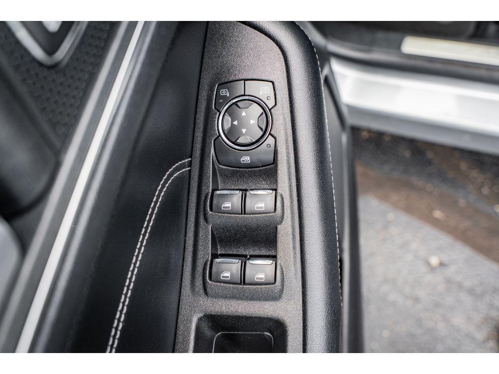 used 2022 Ford Edge car, priced at $26,990