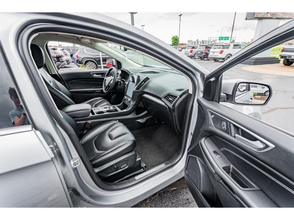 used 2022 Ford Edge car, priced at $26,990