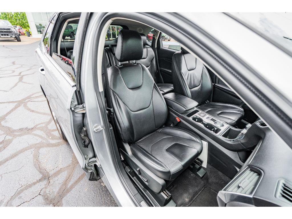 used 2022 Ford Edge car, priced at $26,990