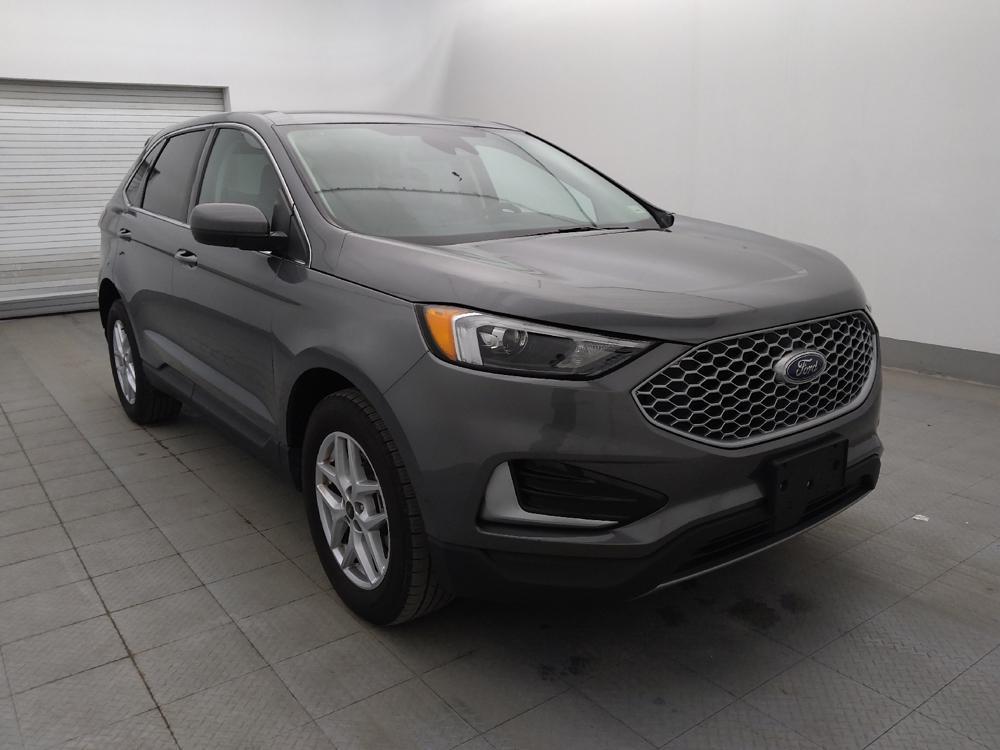 used 2024 Ford Edge car, priced at $26,295