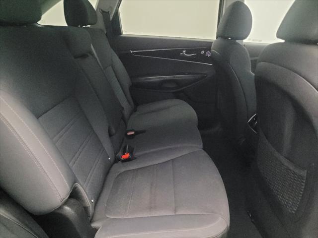 used 2020 Kia Sorento car, priced at $18,095