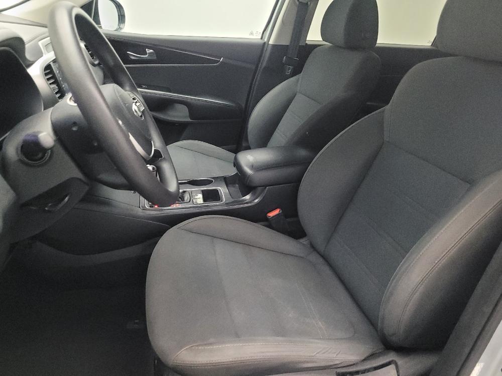 used 2019 Kia Sorento car, priced at $18,895