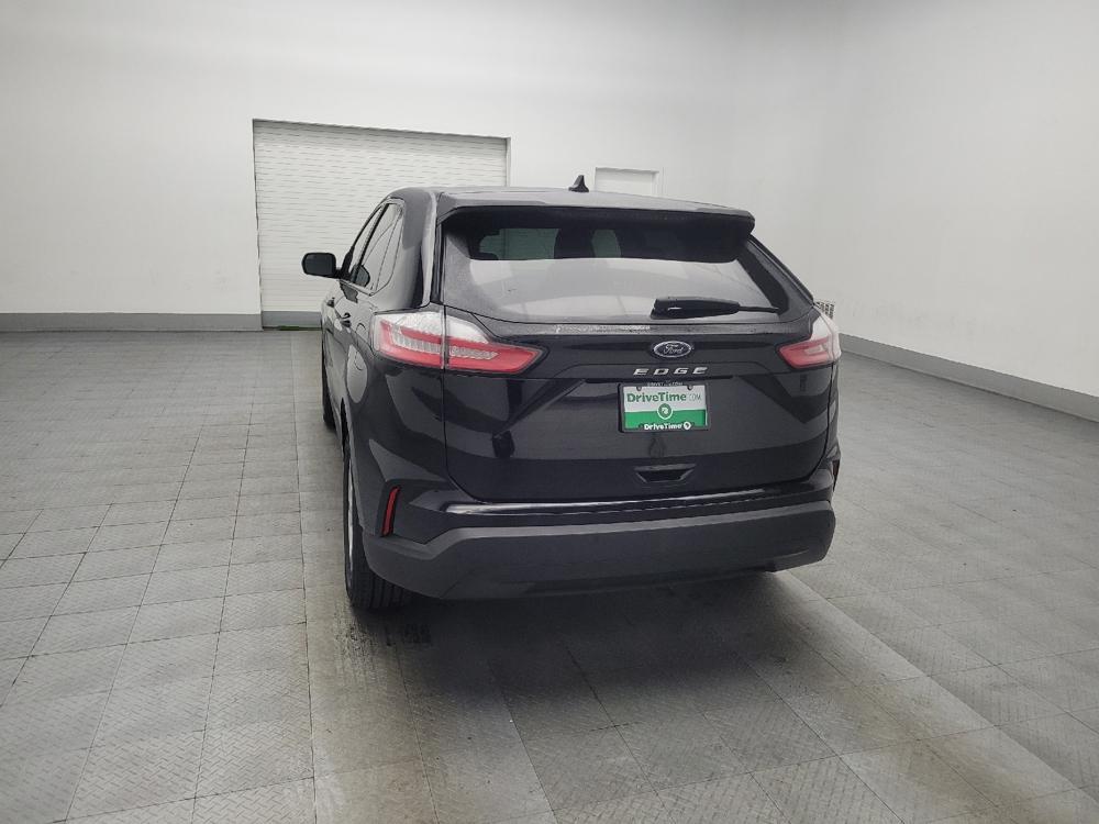used 2021 Ford Edge car, priced at $15,895