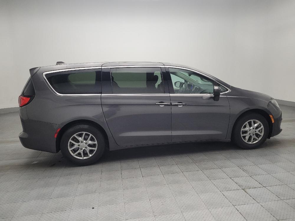 used 2017 Chrysler Pacifica car, priced at $13,195