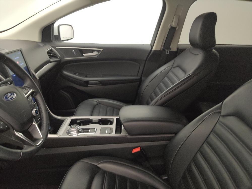 used 2024 Ford Edge car, priced at $25,195