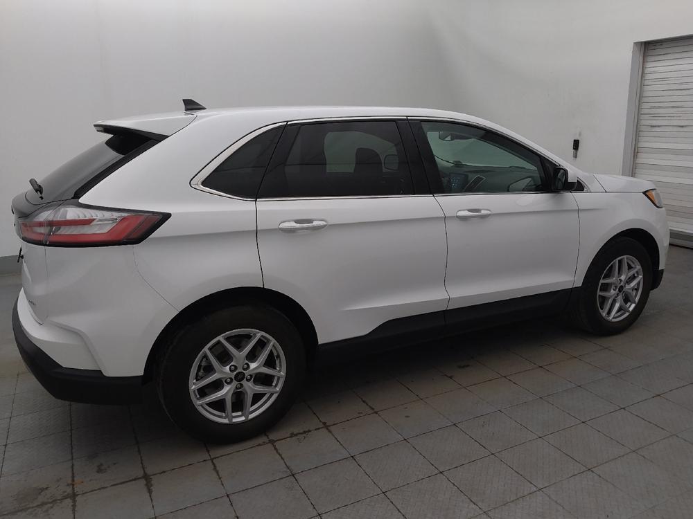 used 2024 Ford Edge car, priced at $25,195
