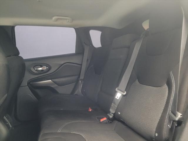 used 2019 Jeep Cherokee car, priced at $13,895