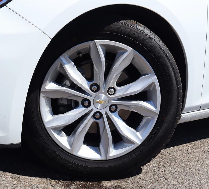 used 2023 Chevrolet Malibu car, priced at $16,317