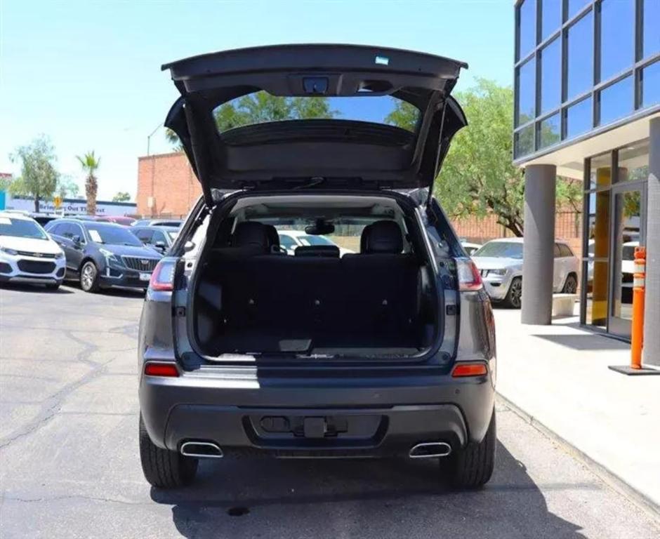 used 2021 Jeep Cherokee car, priced at $20,995