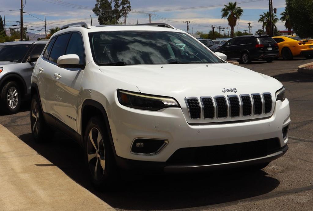 used 2021 Jeep Cherokee car, priced at $22,995
