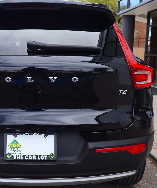 used 2022 Volvo XC40 car, priced at $22,995
