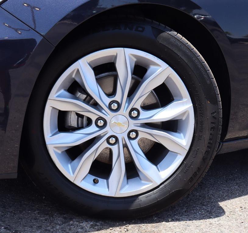 used 2023 Chevrolet Malibu car, priced at $16,995