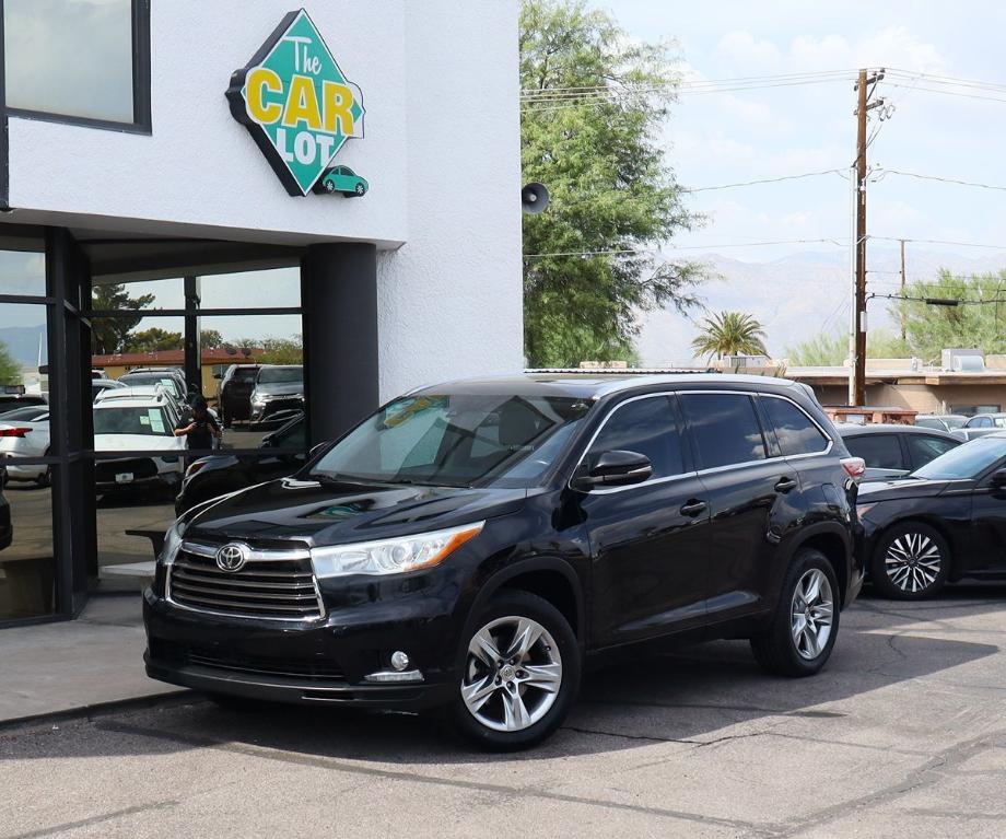 used 2014 Toyota Highlander car, priced at $14,995