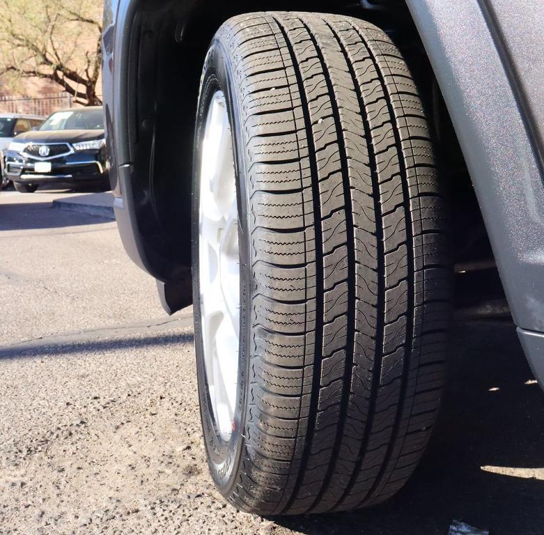 used 2023 Jeep Compass car, priced at $19,995