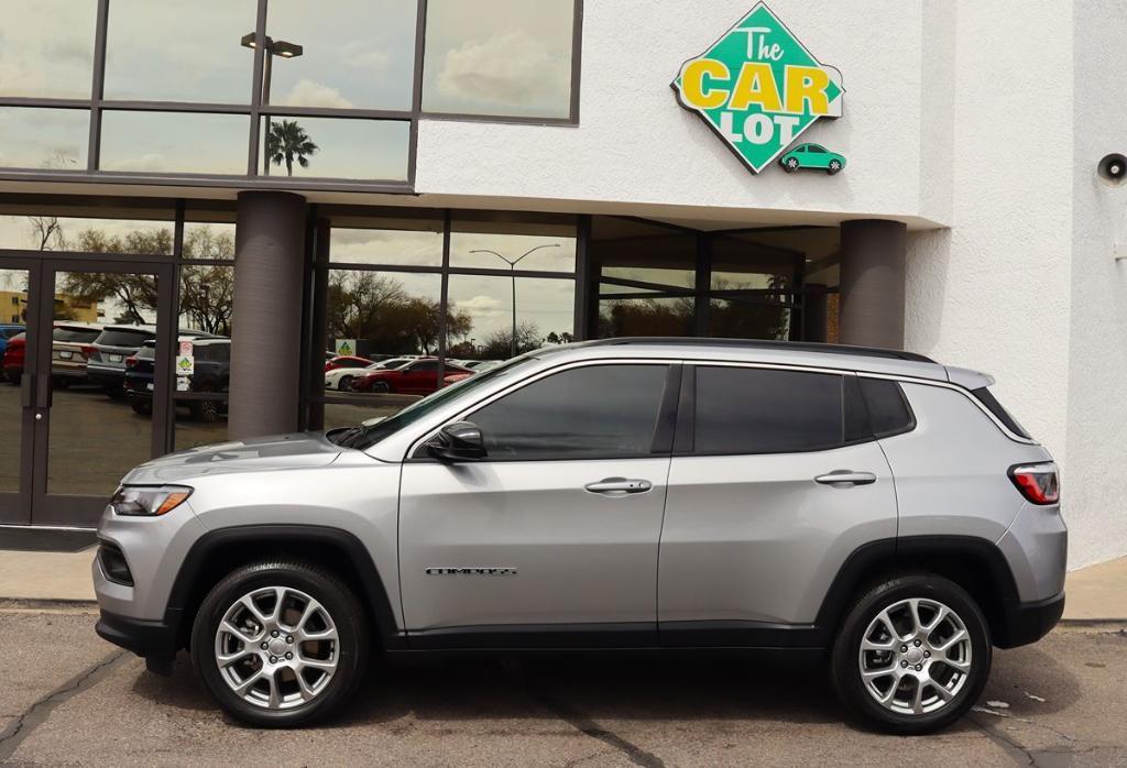 used 2022 Jeep Compass car, priced at $20,995