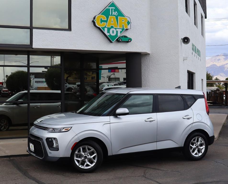 used 2021 Kia Soul car, priced at $11,995