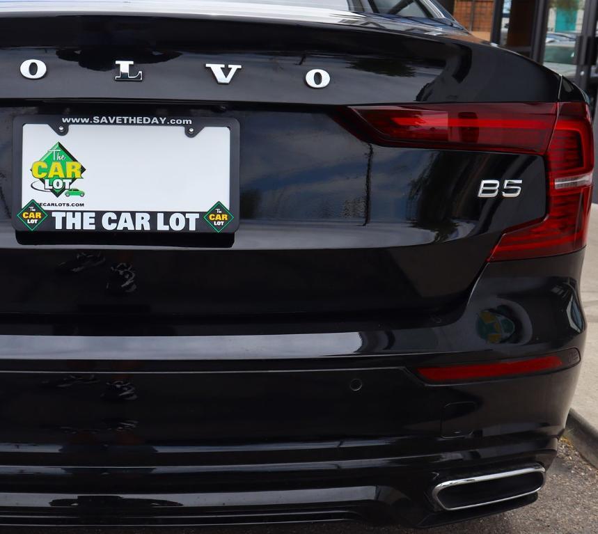 used 2022 Volvo S60 car, priced at $22,995