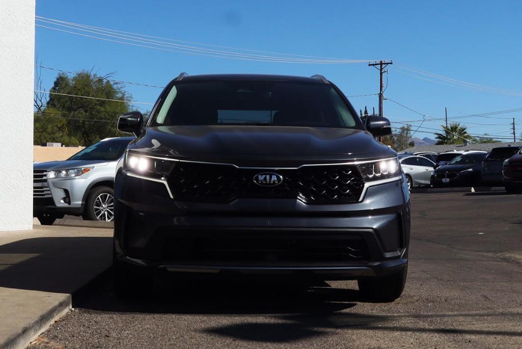used 2021 Kia Sorento Hybrid car, priced at $19,995