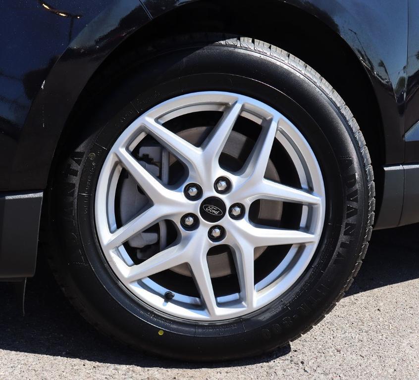 used 2024 Ford Edge car, priced at $23,995