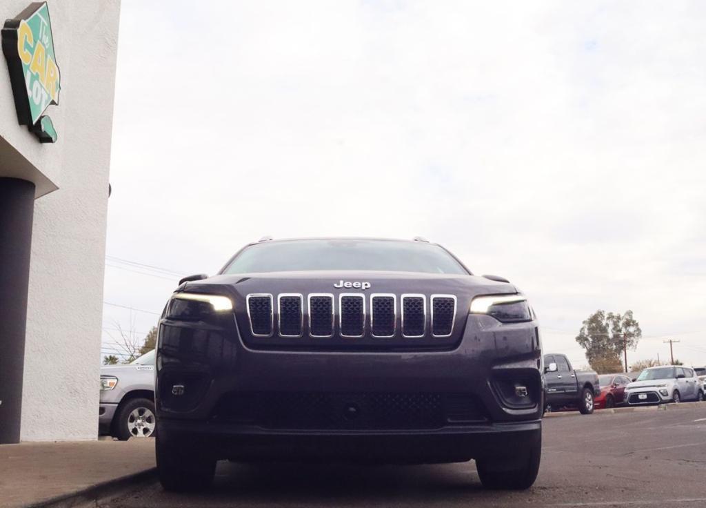 used 2021 Jeep Cherokee car, priced at $20,995