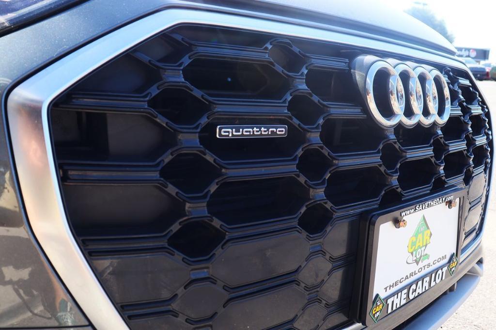 used 2022 Audi Q5 car, priced at $27,624