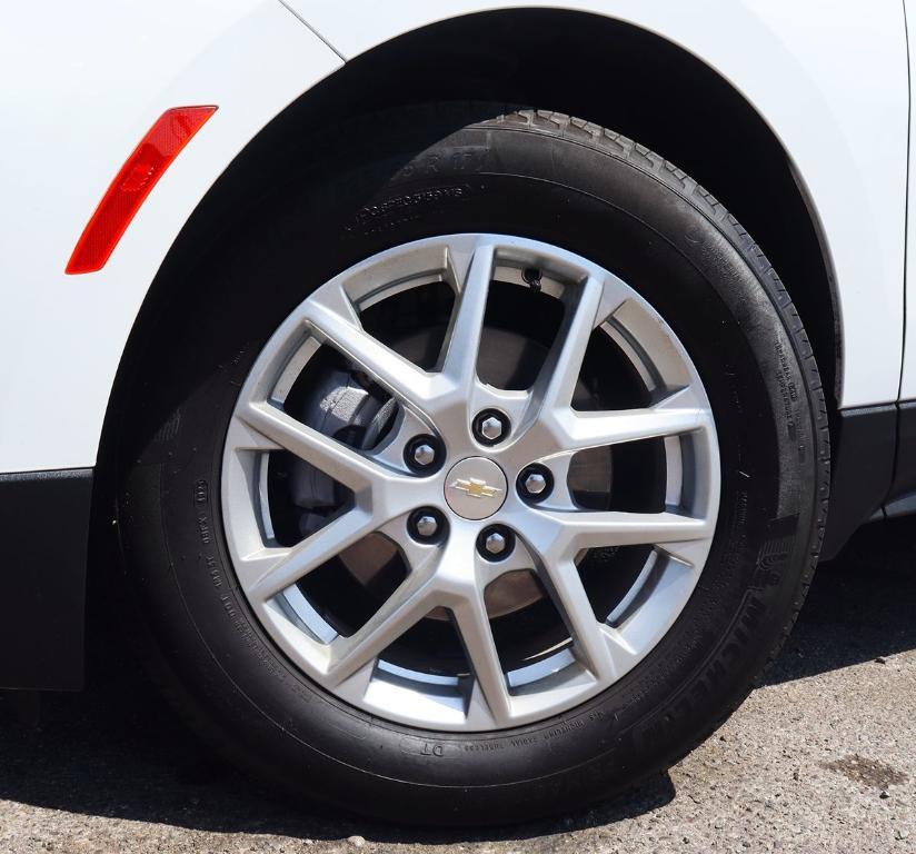 used 2024 Chevrolet Equinox car, priced at $20,995