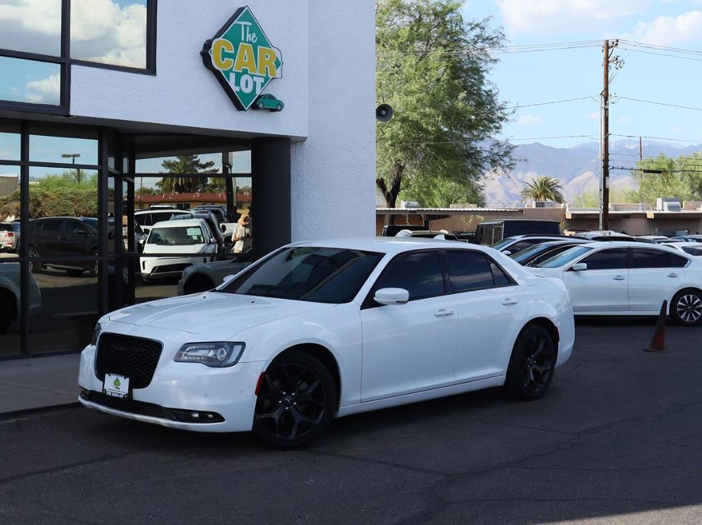 used 2021 Chrysler 300 car, priced at $25,995