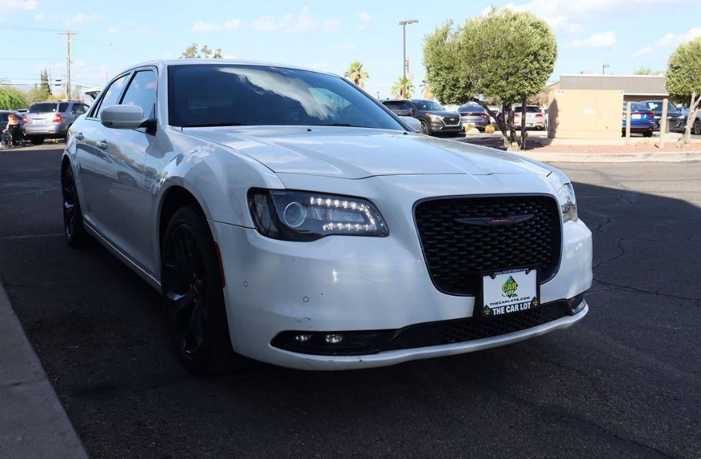 used 2021 Chrysler 300 car, priced at $25,995