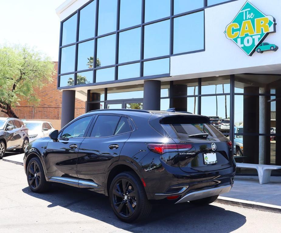 used 2022 Buick Envision car, priced at $25,995