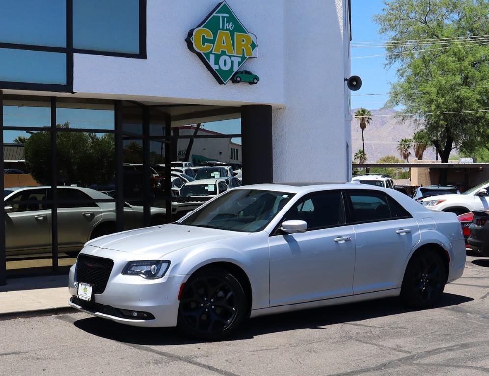 used 2022 Chrysler 300 car, priced at $25,995