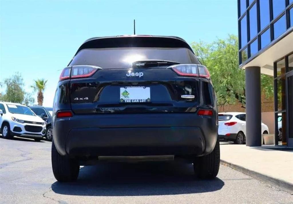 used 2020 Jeep Cherokee car, priced at $17,995