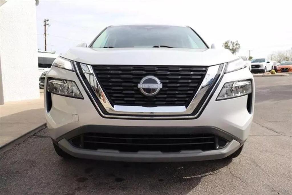 used 2022 Nissan Rogue car, priced at $22,995