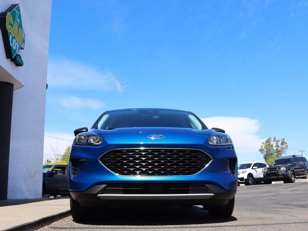 used 2022 Ford Escape car, priced at $21,995