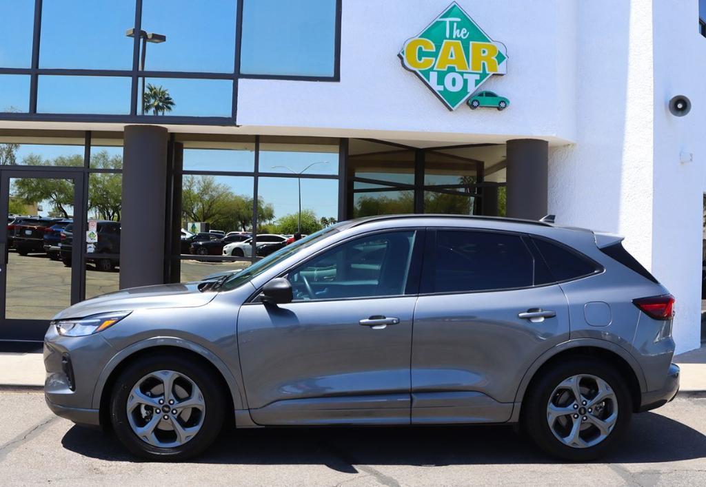 used 2023 Ford Escape car, priced at $20,995