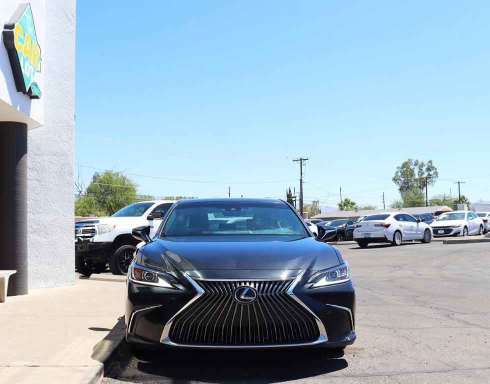 used 2020 Lexus ES 350 car, priced at $25,878