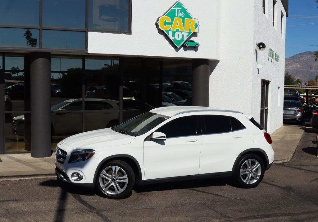 used 2020 Mercedes-Benz GLA 250 car, priced at $19,995