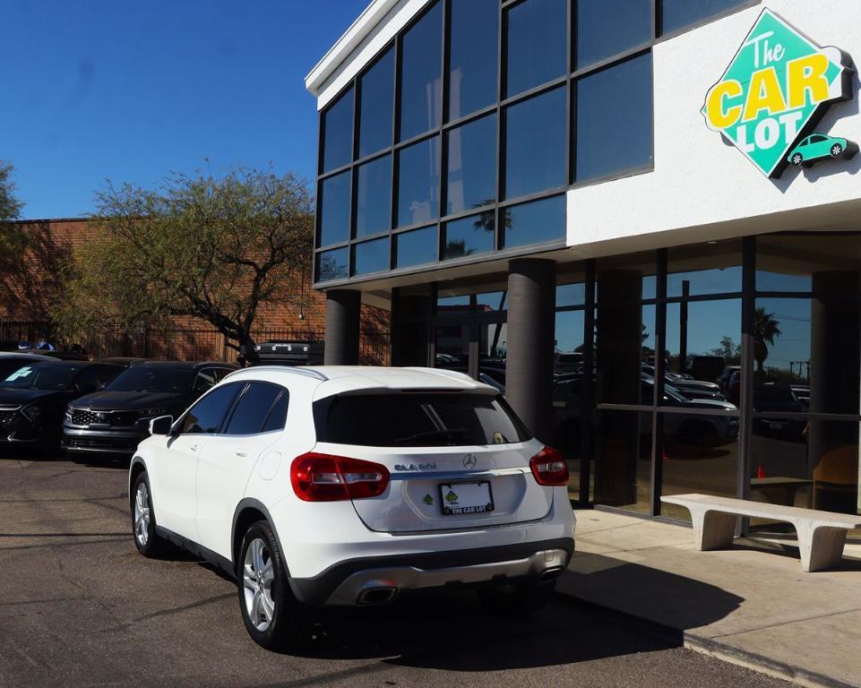 used 2020 Mercedes-Benz GLA 250 car, priced at $19,995