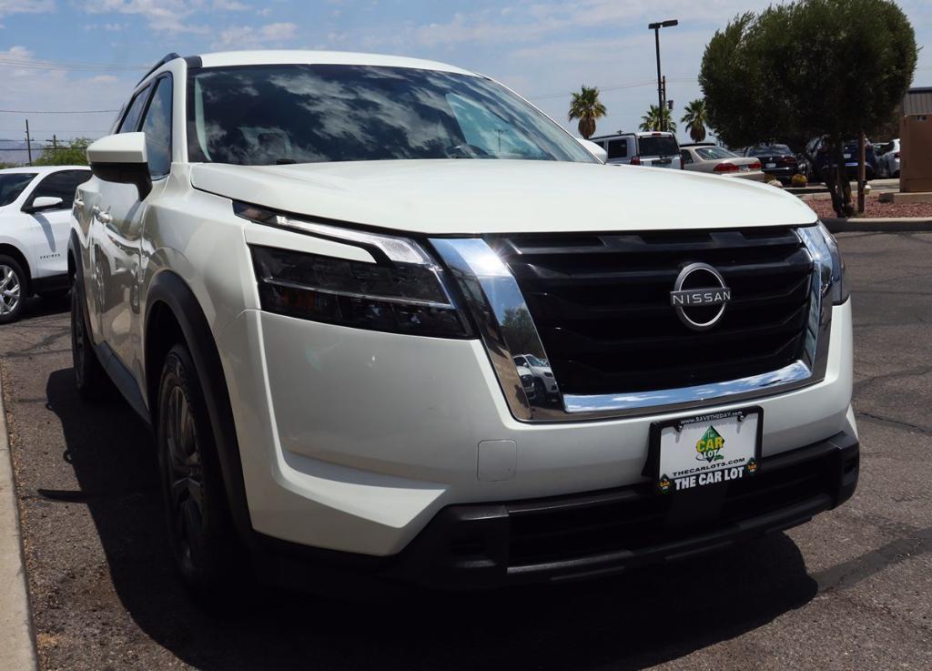 used 2023 Nissan Pathfinder car, priced at $24,995