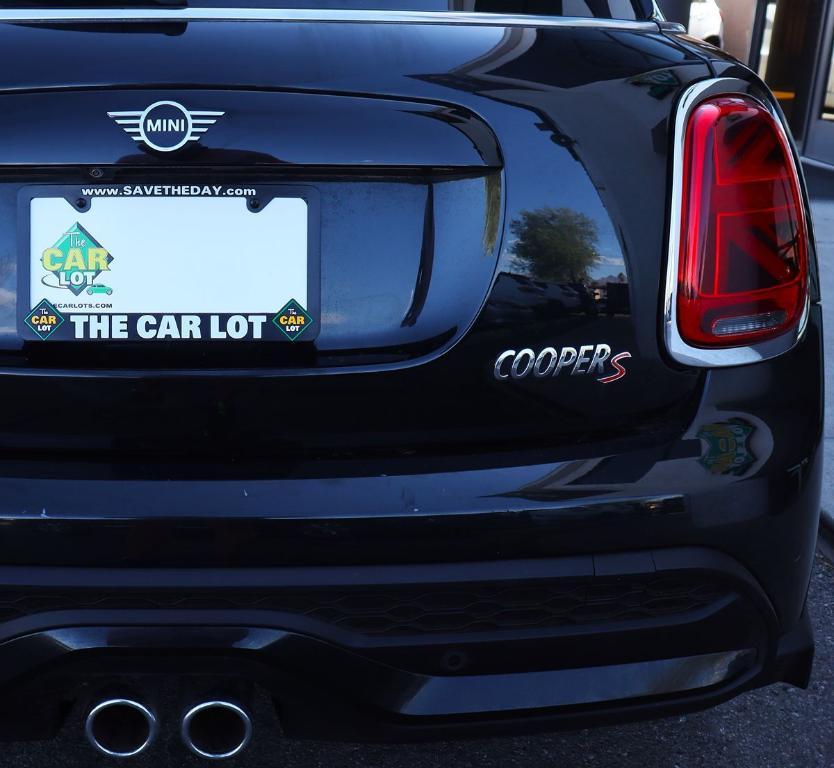 used 2024 MINI Hardtop car, priced at $22,995