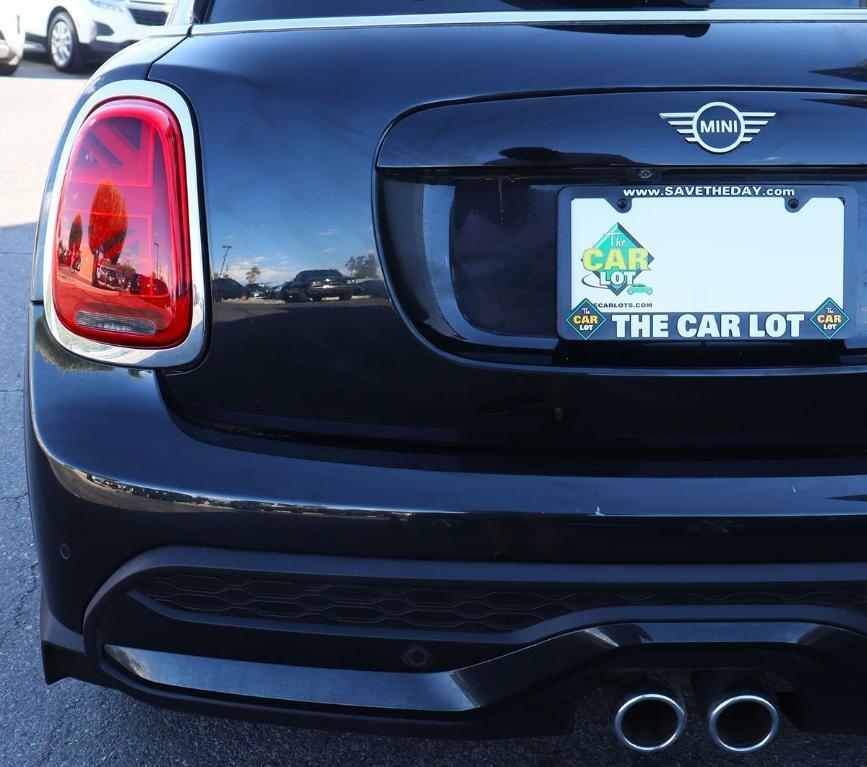 used 2024 MINI Hardtop car, priced at $22,995