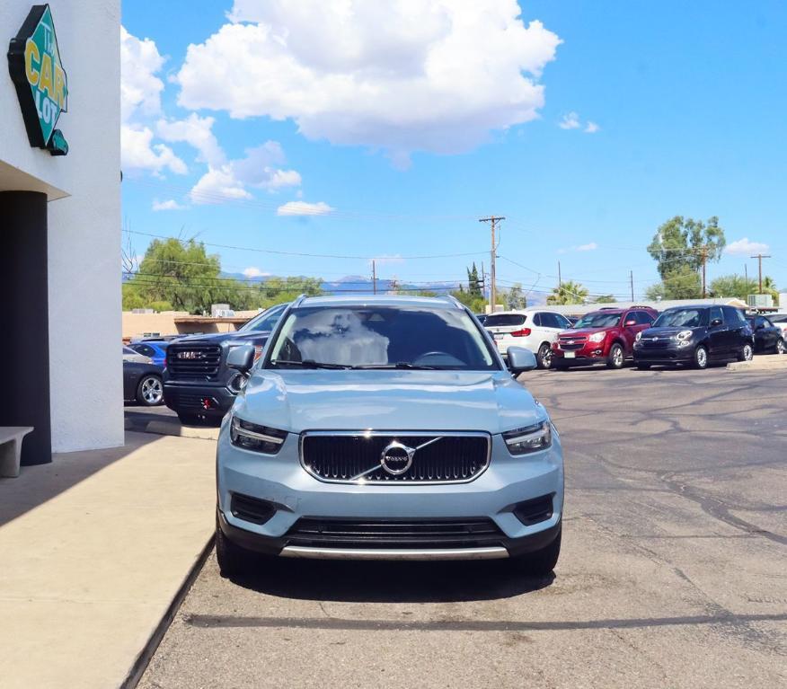 used 2022 Volvo XC40 car, priced at $21,995