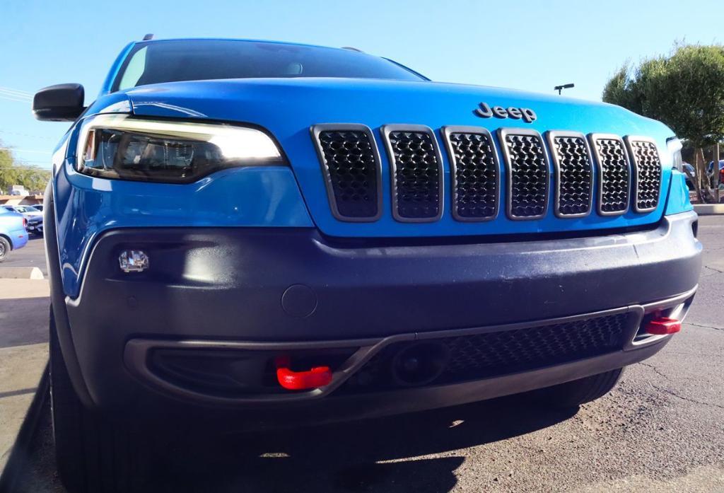 used 2019 Jeep Cherokee car, priced at $20,995